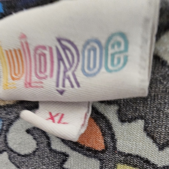 Colorful Patterned Top - Picture 3 of 3